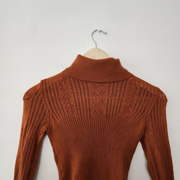 F21 | Camel Colored Long Sleeved Bodysuit with Turtleneck - Picture 3 of 5